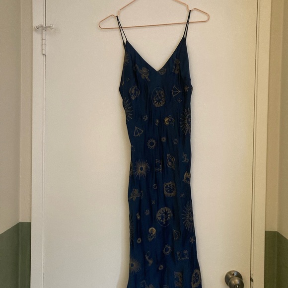 Realisation Par Celestial Dress xs - Picture 2 of 4